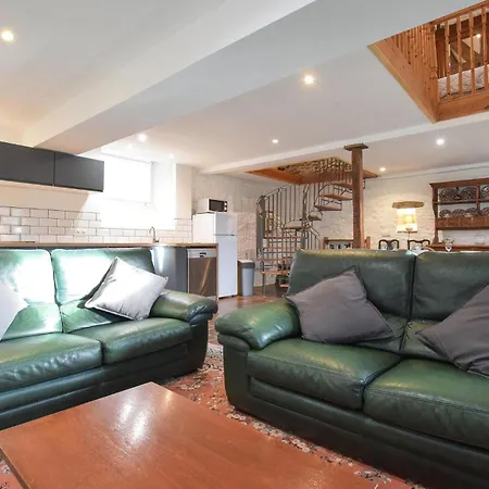 Dom wakacyjny Pet Friendly In *